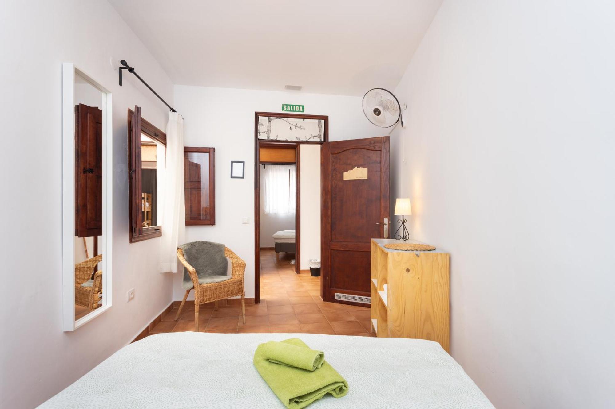 Habitación Doble Estándar con baño compartido