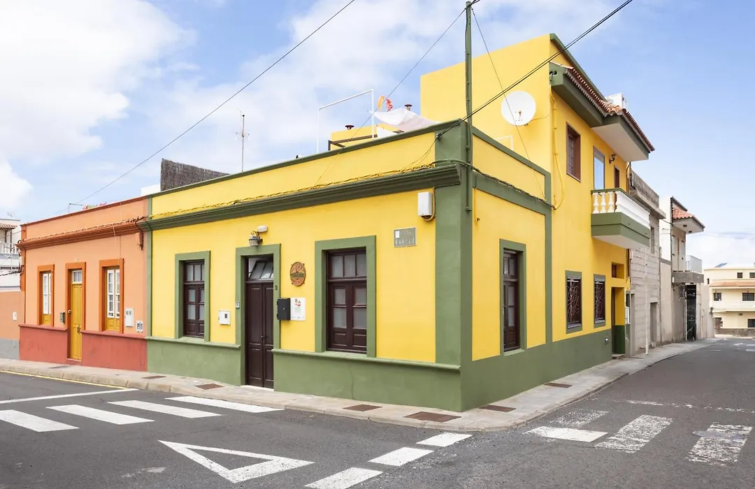Tenohomes Tabaiba Guesthouse-1